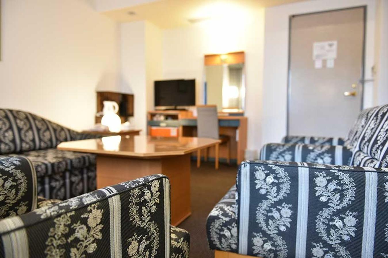 Blossom Hotel Hirosaki Esterno foto