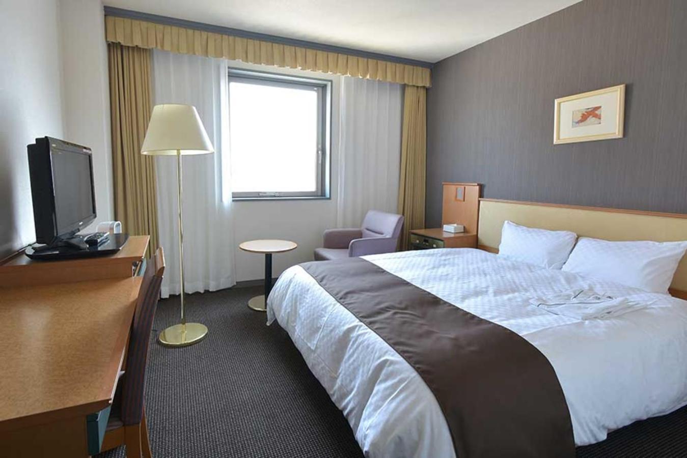 Blossom Hotel Hirosaki Esterno foto